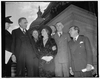 Lady Astor welcomed at Capitol, Washington, D.C., 1938