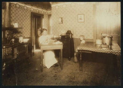Woman makes toothbrushes at home in Leeds, Massachusetts, 1912