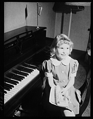 Piano Lesson in Minneapolis in 1942. Courtesy Library of Congress.