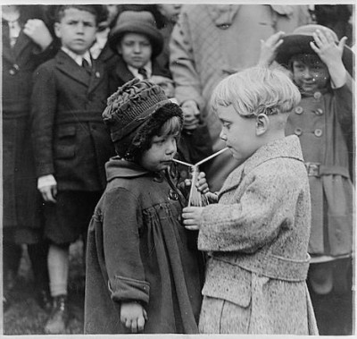 Children at an Easter Egg Roll at the White House, April 17, 1922. Courtesy Library of Congress.